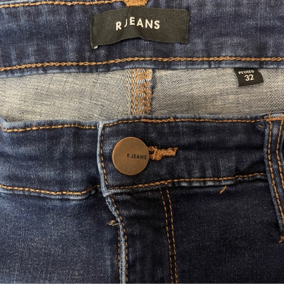 R jeans, size 32 petite - Picture 6 of 6
